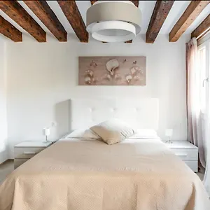  Apartment Palazzina San Polo 2151